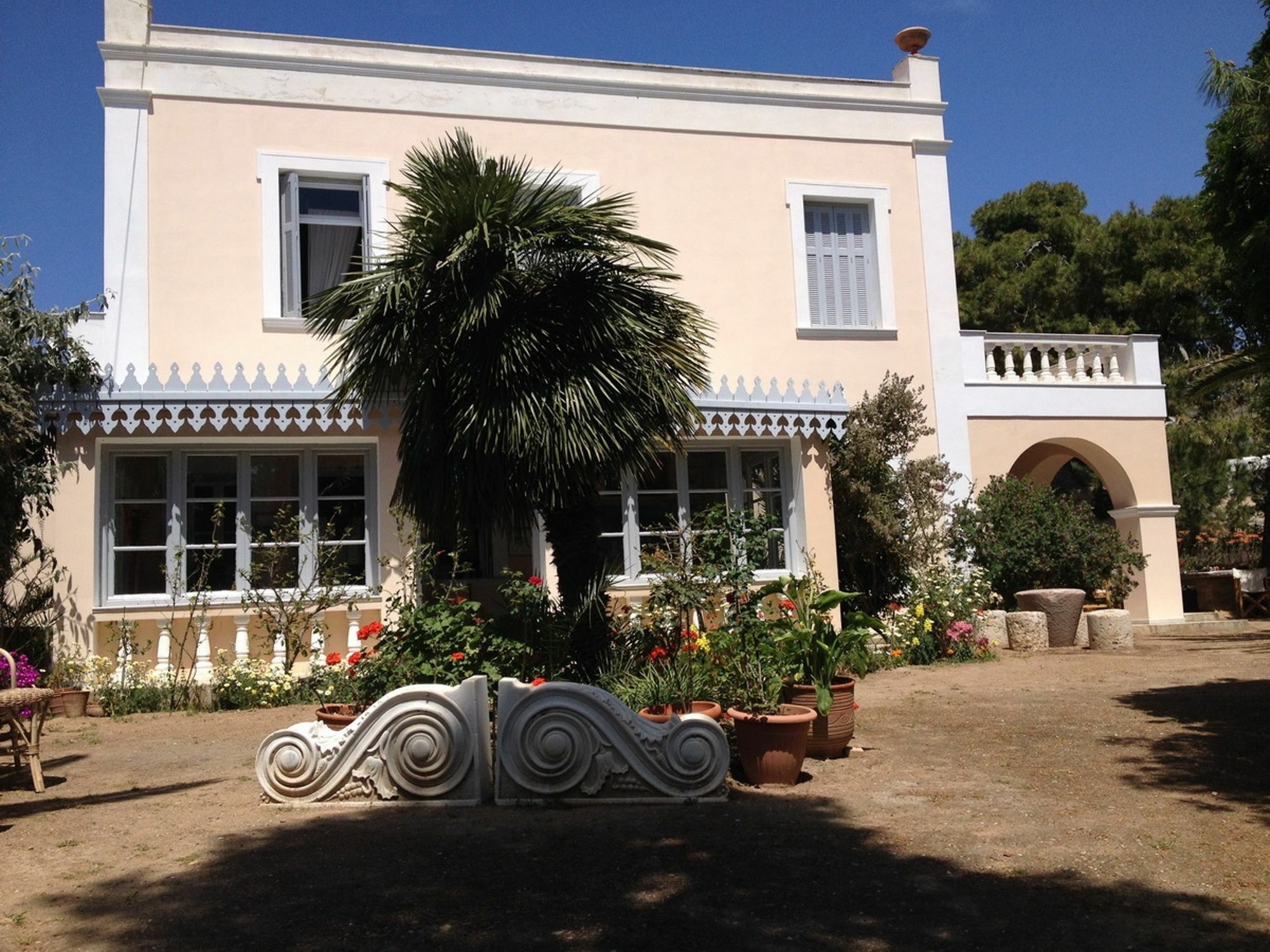 Aristocratic 19Th Century Neo Classical Mansion With Private Pool Finikas  Ngoại thất bức ảnh